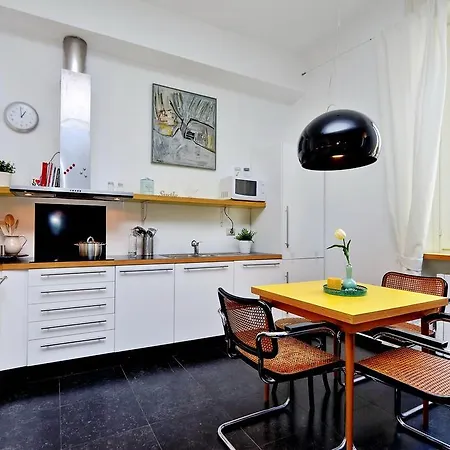 Joivy Colorful For 2 Near Life Appartement *